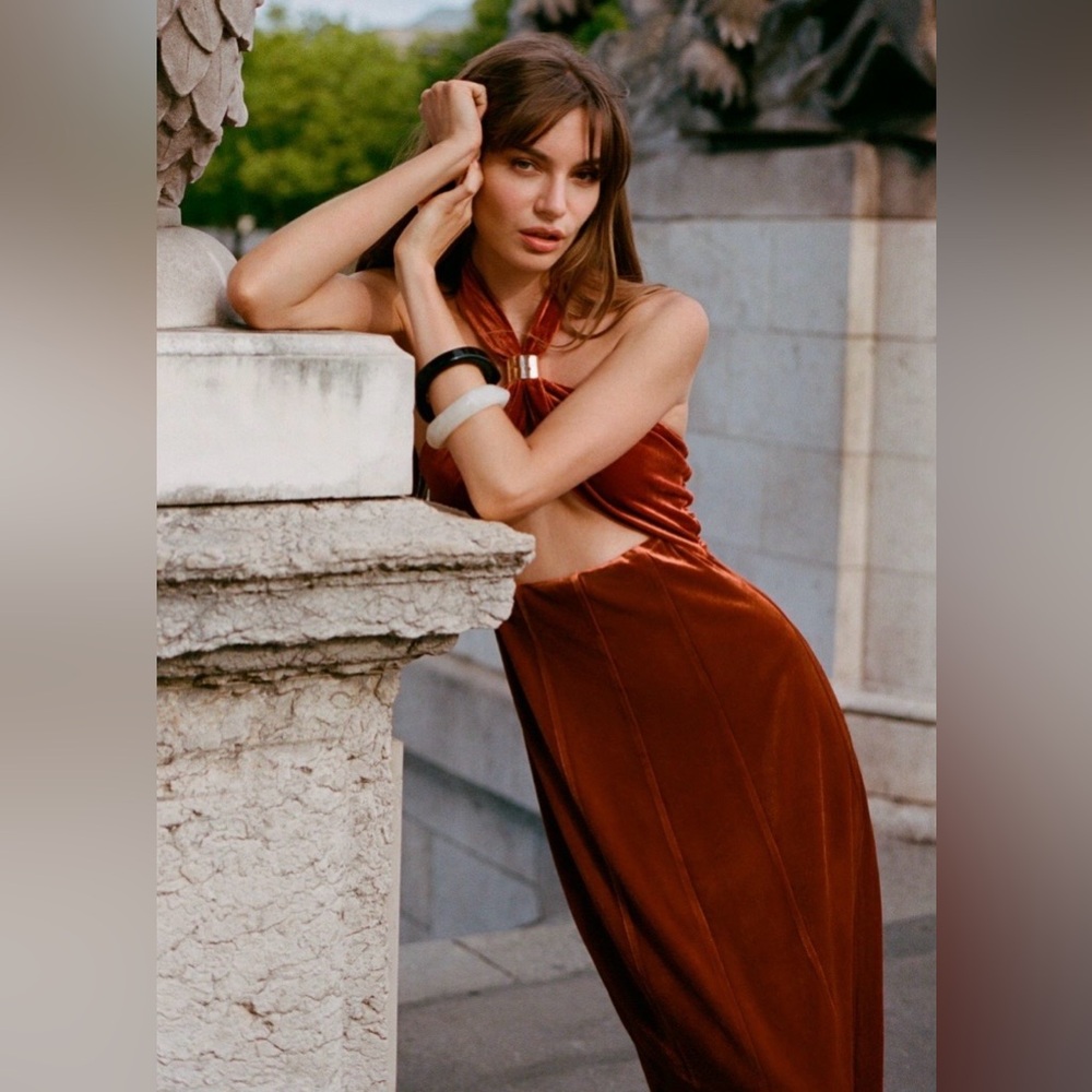 ANTHROPOLOGIE Flat White Velvet Halter Dress